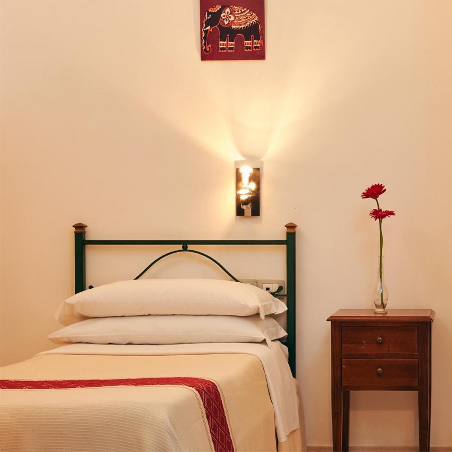 Hotel Cagliari Novecento Exterior foto